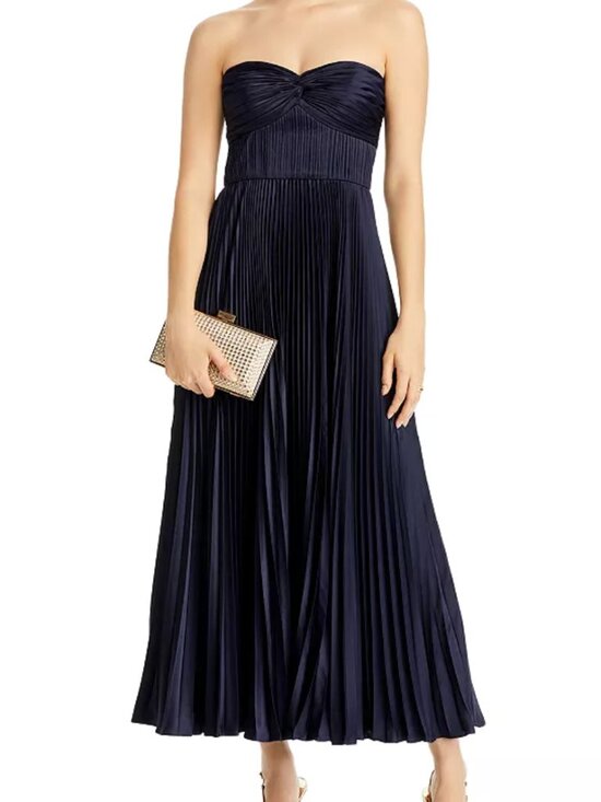 AMUR Dresses & Skirts - AMUR Belle Dress Navy Size 6